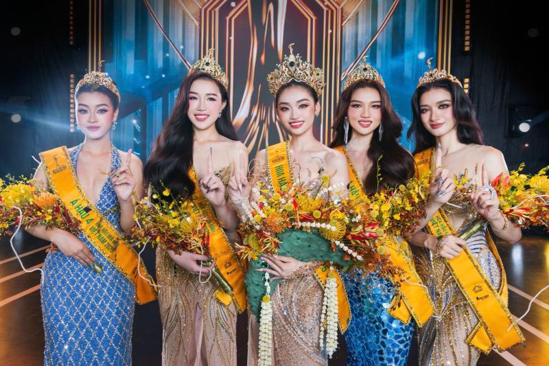 Yen Nhi Miss Grand anh 1
