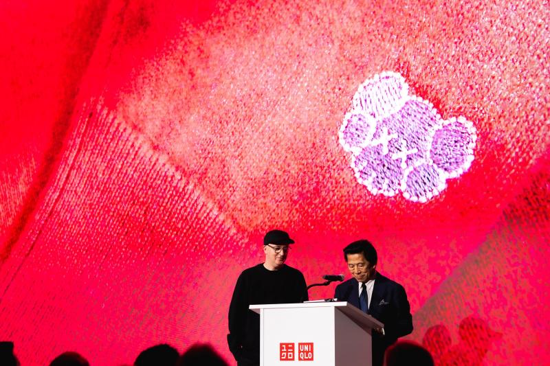 John Jay Uniqlo,  Uniqlo nghe thuat,  triet ly LifeWear,  Uniqlo KAWS,  thuong hieu toan cau,  Fast Retailing, Art and Science of LifeWear anh 1