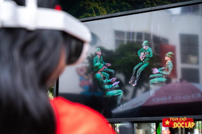 trai nghiem thuc te ao,  dau an truong son,  le hoi doc lap,  toa do doc lap, duong mon ho chi minh anh 2