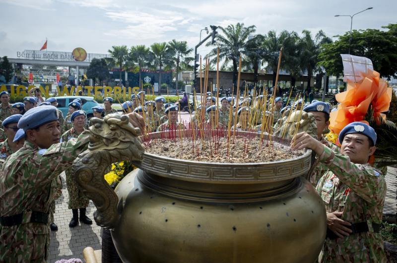gin giu hoa binh anh 9