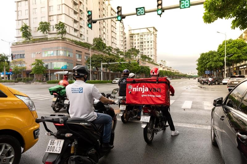 ninja van roi viet nam anh 1