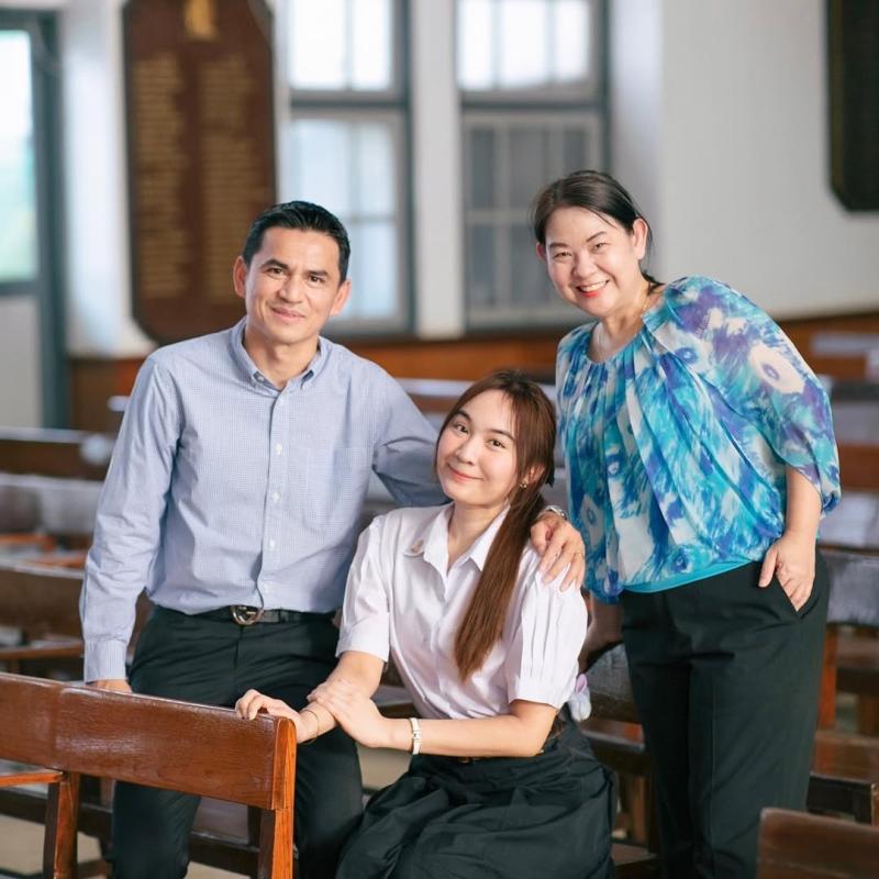 con gai HLV Kiatisuk Senamuang anh 1