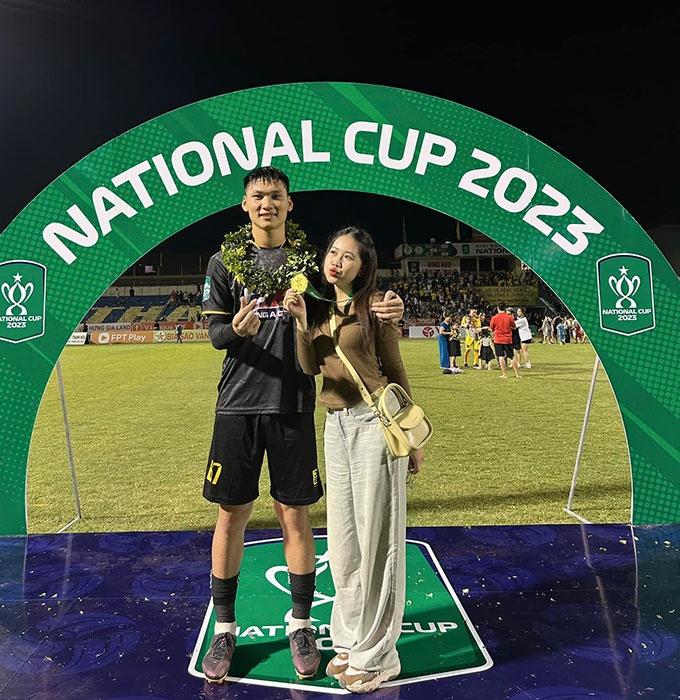 Trinh Xuan Hoang,  Nguyen Ngoc Anh,  vo Trinh Xuan Hoang,  chan dung Ngoc Anh,  nang WAG,  thong tin Ngoc Anh anh 12