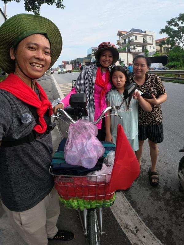 Tet Doc Lap anh 1