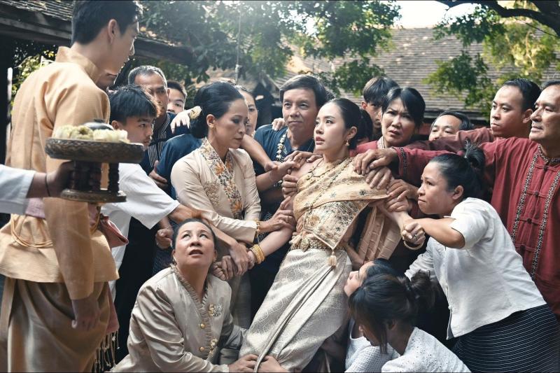 Co dau ma anh 3