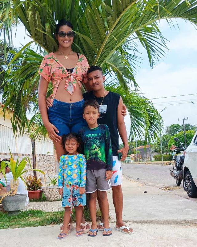 co gai cao 2m07 anh 2