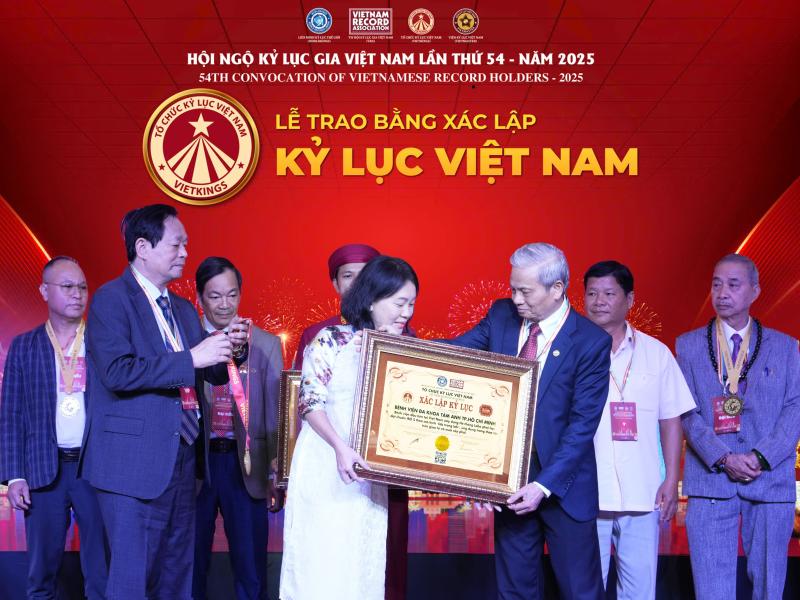 Da khoa Tam Anh anh 3