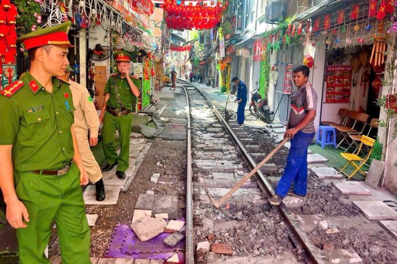 ca phe duong tau anh 2