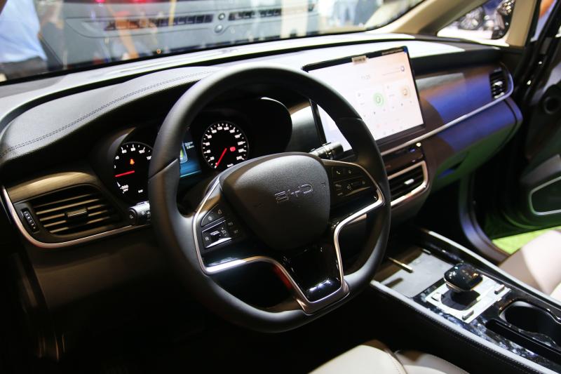 Limo Green anh 3