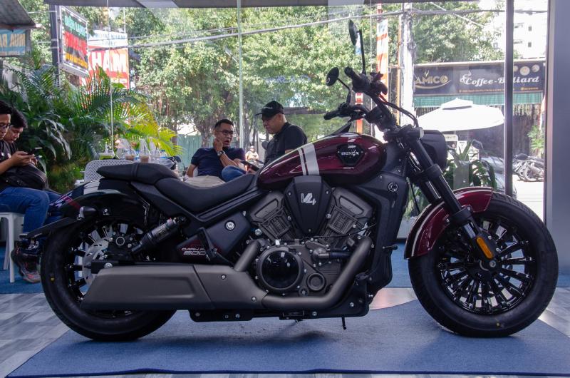 Benda Dark Flag 500 Commander anh 2