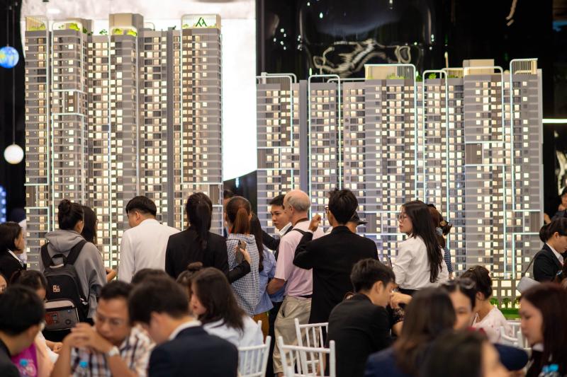 Van Xuan Group,  Tyson An Phu,  ArtStella,  SymLife,  TT Avio,  The Aspira anh 1
