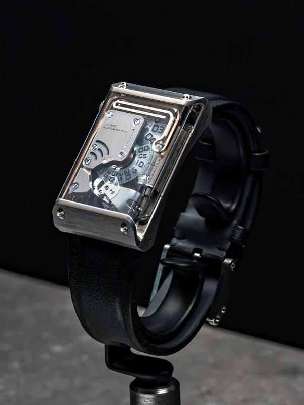 dong ho F1,  Streamliner Tourbillon,  H. Moser & Cie,  dong ho dat,  gia dong ho,  tranh cai dong ho anh 10