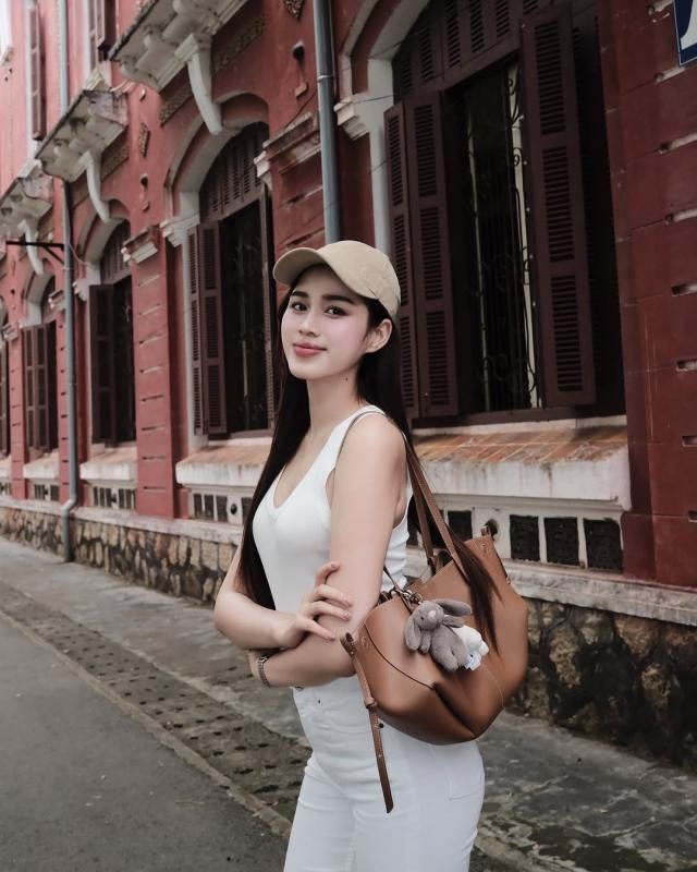 Hermes,  Dior,  Polene,  Hermes Kelly,  Do Thi Ha,  Do Thi Ha cuoi anh 7