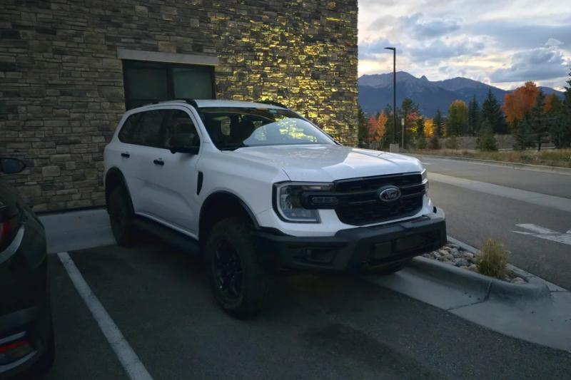 ford,  everest,  ford everest,  ranger,  ford ranger,  ban tai,  suv,  suv hang d,  ford bronco,  bronco,  my,  colorado anh 2