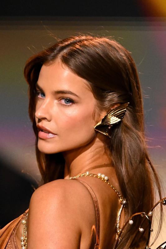 Barbara Palvin,  Quenlin Blackwell,  Jasmine Tookes,  thien than noi y,  thien than Victoria’s Secret anh 2
