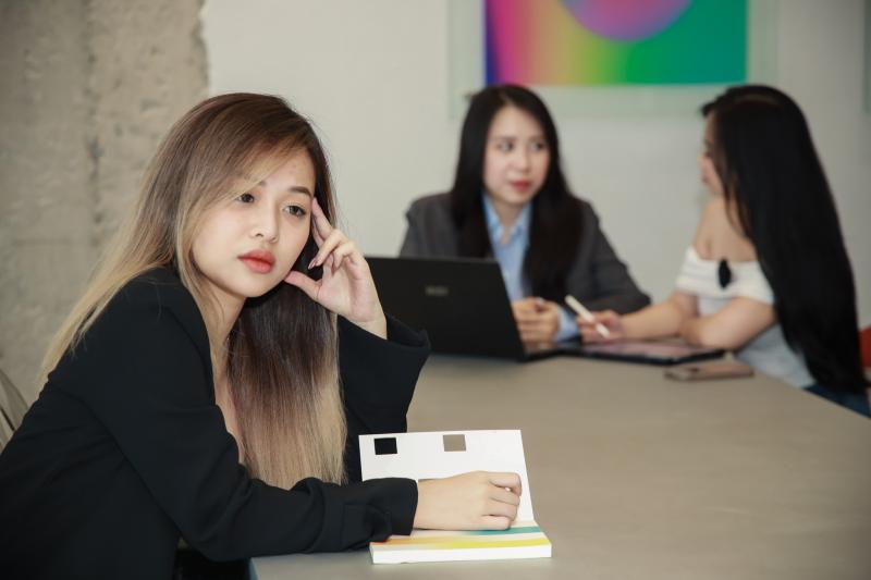 thanh nien 3 khong,  tinh trang NEET,  vet seo nghe nghiep,  that nghiep tre,  he luy kinh te anh 3