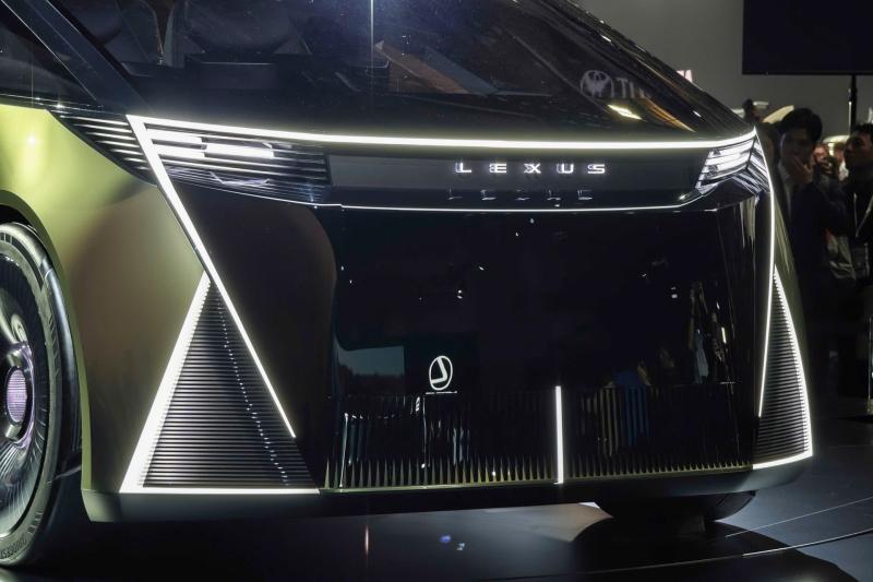 Lexus LS Concept anh 3