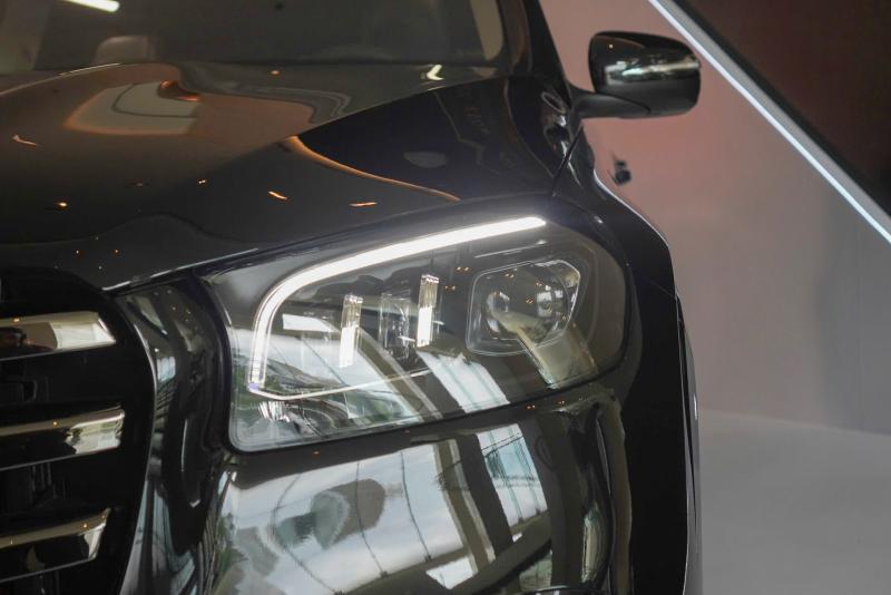 Mercedes-Benz GLS 450 anh 4
