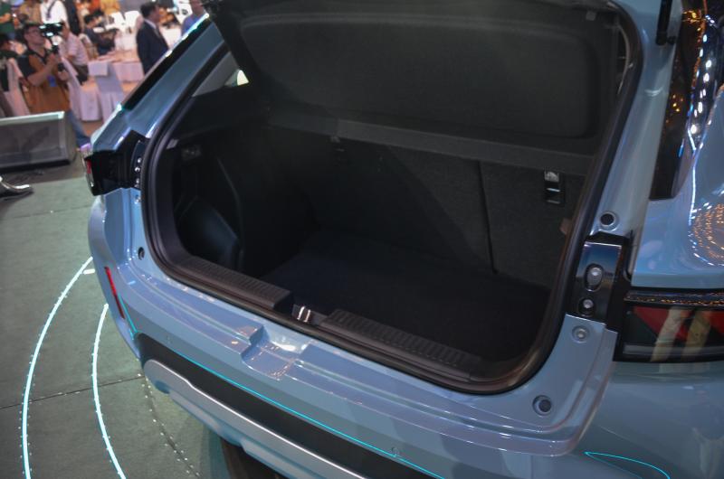 Suzuki Fronx anh 7