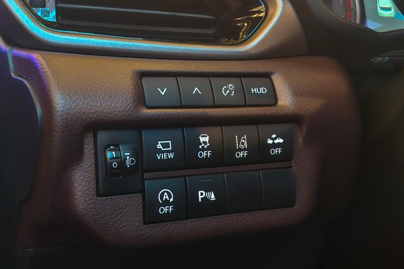 Suzuki Fronx anh 20