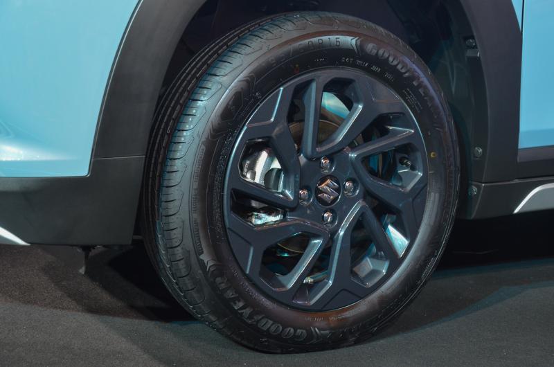 Suzuki Fronx anh 8