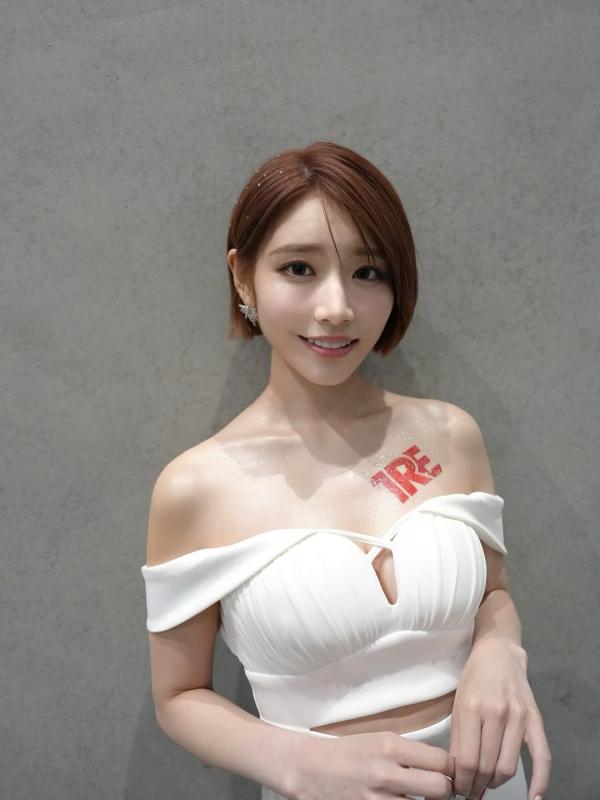 Kawakita Ayaka anh 1