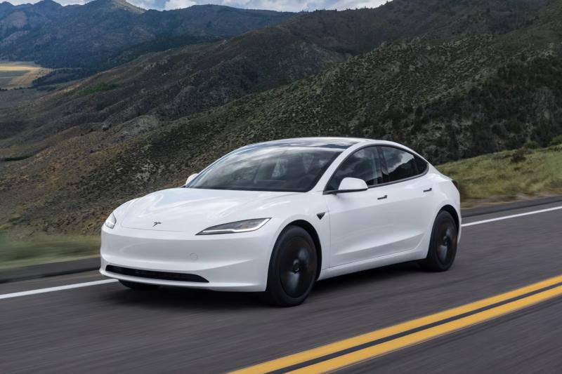 xe dien,  ev,  tesla,  tesla model 3,  model 3 standard,  tesla model 3 standard,  model y,  model y standard,  tesla model y standard anh 1