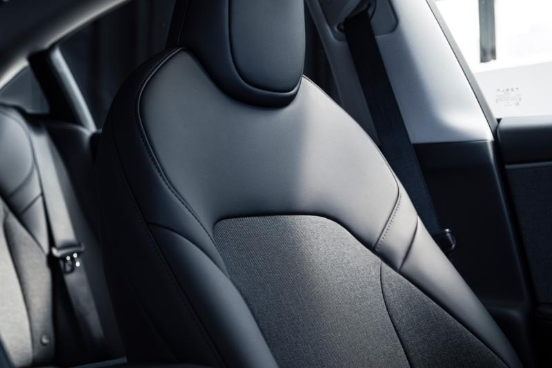xe dien,  ev,  tesla,  tesla model 3,  model 3 standard,  tesla model 3 standard,  model y,  model y standard,  tesla model y standard anh 12