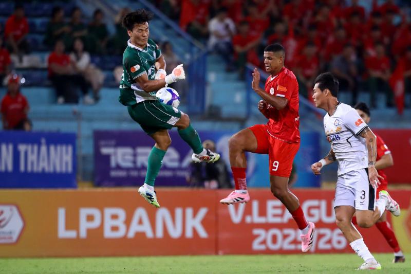 Dinh Xuan Tien anh 5