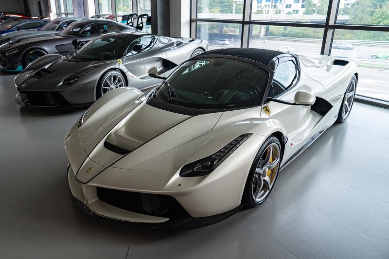 sieu xe,  dau gia,  sotheby,  ferrari,  lamborghini,  bugatti,  pagani anh 4