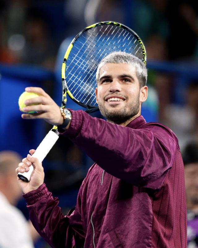 dong ho xa xi,  US Open,  Lien hoan phim Venice,  dong ho sao,  Richard Mille,  Hublot,  Jaeger-LeCoultre,  Rolex Daytona,  Cartier Santos,  TAG Heuer,  Patrick Mahomes,  LeBron James anh 7