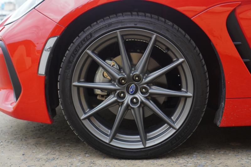 Subaru BRZ anh 9