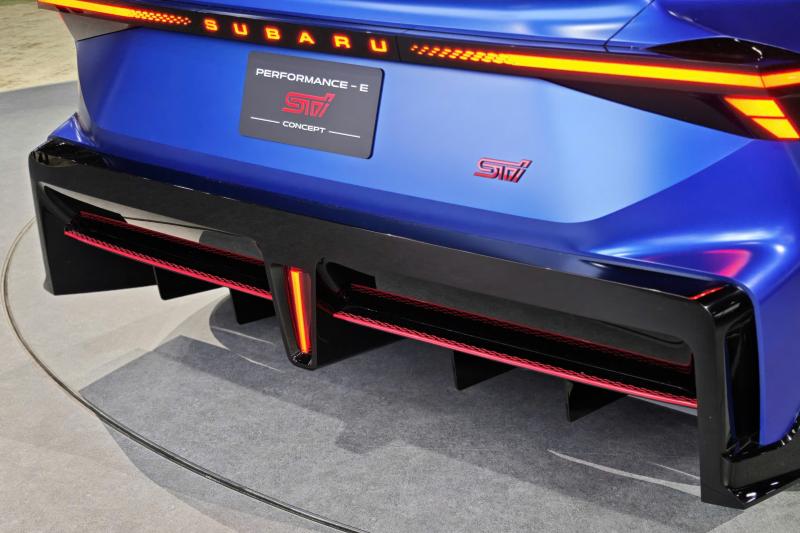 Subaru e-STI Concept anh 6