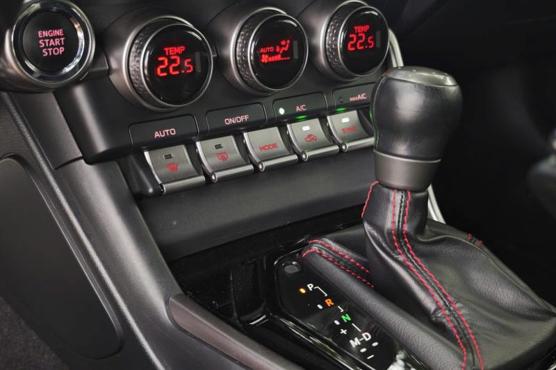 Subaru BRZ anh 16