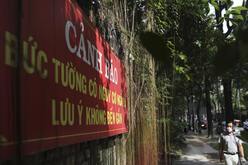 4 mat tien,  Saigon Centre,  Vo Thi Sau anh 11
