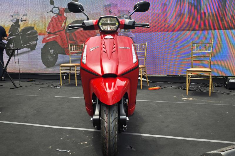 Lambretta X125 anh 12