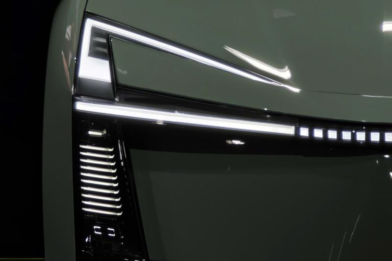 Toyota Corolla Concept anh 8