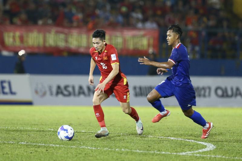 Quang Hai anh 5