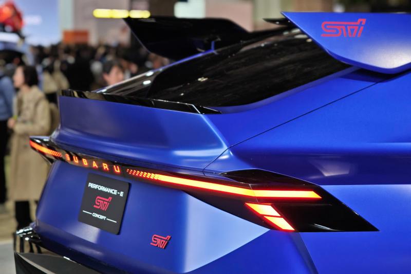Subaru e-STI Concept anh 5