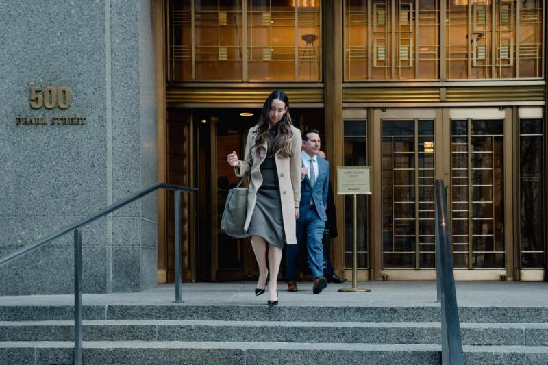Charlie Javice tu,  doanh nhan gian lan,  can ho Miami,  ngoi sao fintech,  an tu 7 nam,  JPMorgan lua dao anh 7