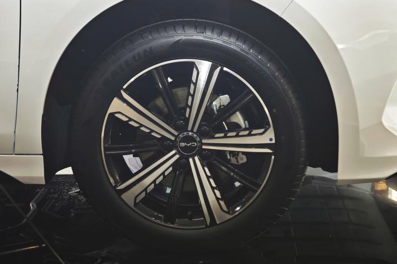 BYD Seal 5 PHEV anh 8