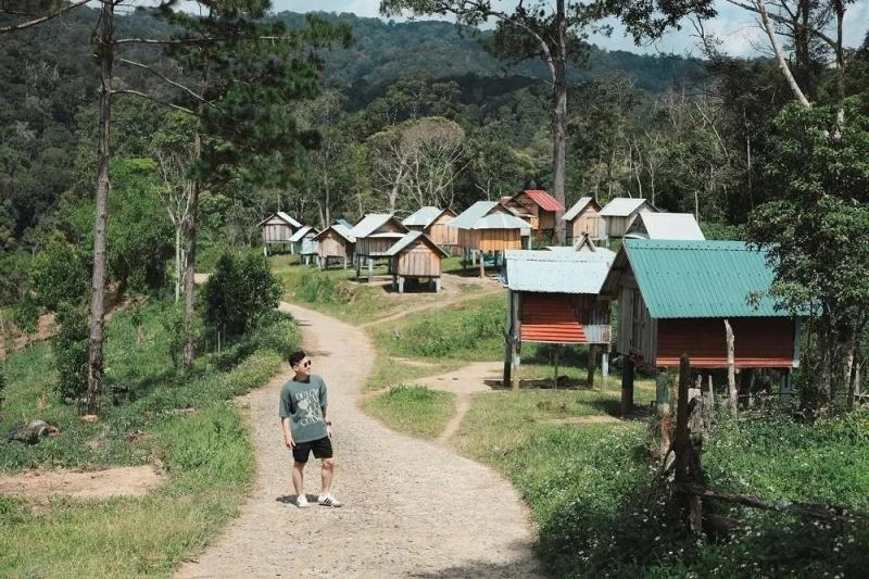 ngoi lang Mang Den anh 7