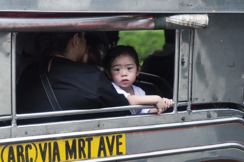 Xe cong cong Manila anh 6