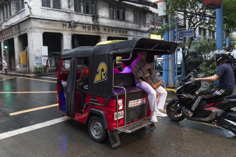 Xe cong cong Manila anh 15