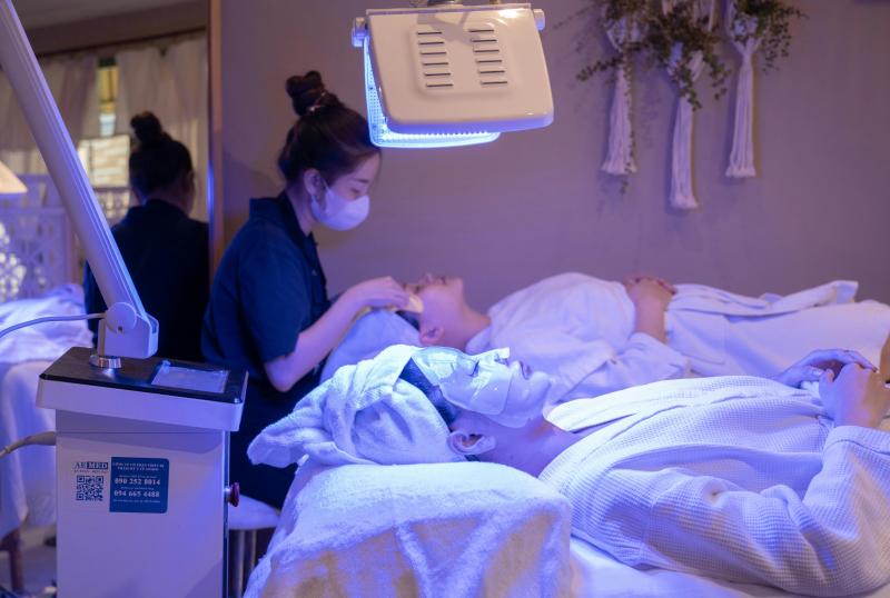 Lam de anh sang,  mat na LED,  giuong hong ngoai,  den tri lieu,  tri mun LED,  chong lao hoa anh 2