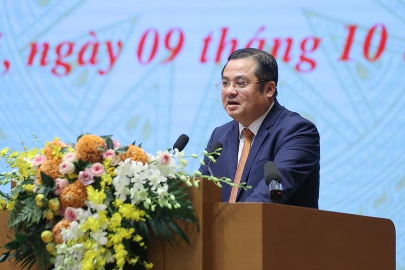 tran dinh long,  truong gia binh anh 9