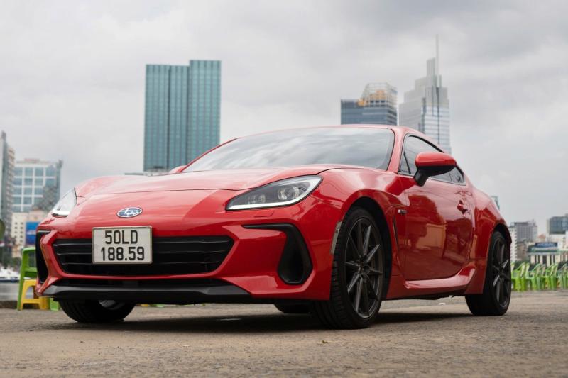 Subaru BRZ anh 1