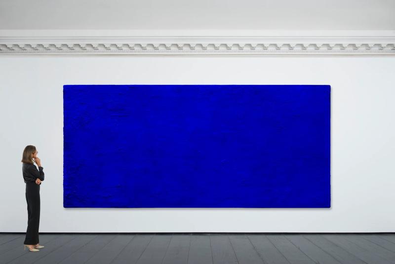 Klein Blue Phap,  Hoi hoa hien dai,  Ky luc nghe thuat anh 1