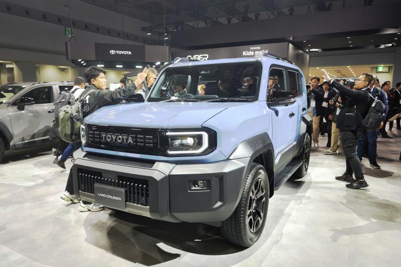 Land Cruiser FJ ra mat,  Toyota Viet Nam,  SUV dia hinh anh 1