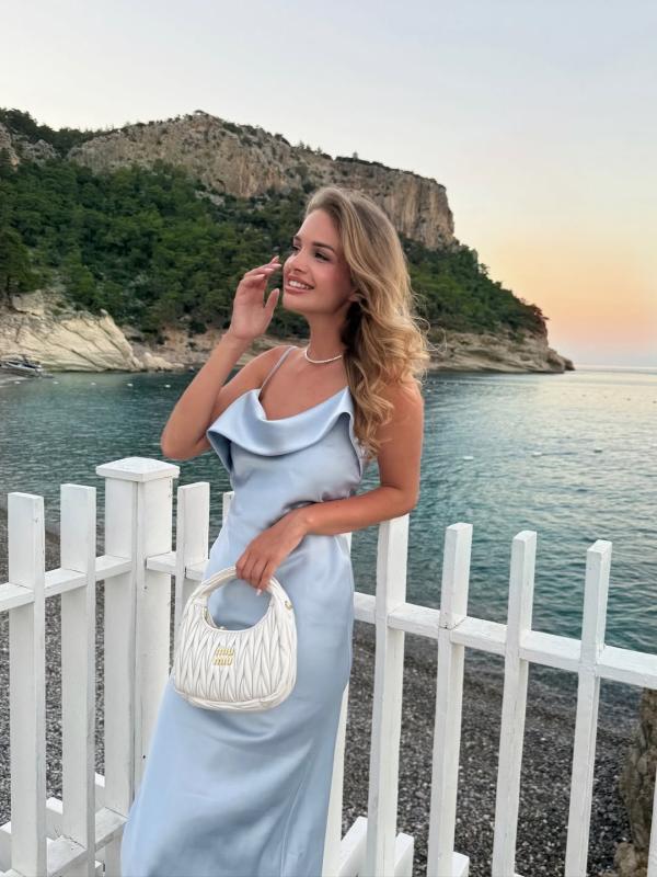 Anastasia Venza anh 10